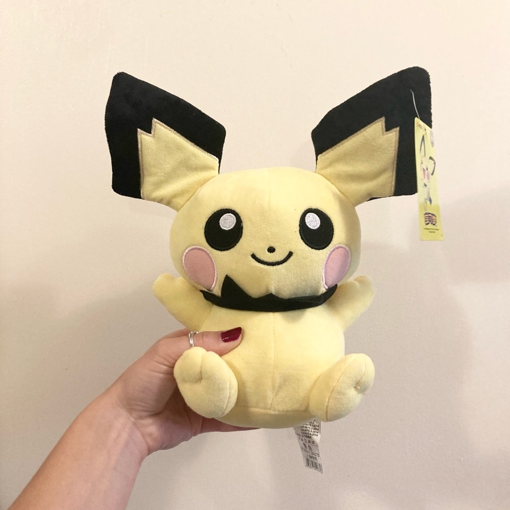 Adorable Pokémon Picku Small Pikachu Yellow Classic Pikachu In Picku Version